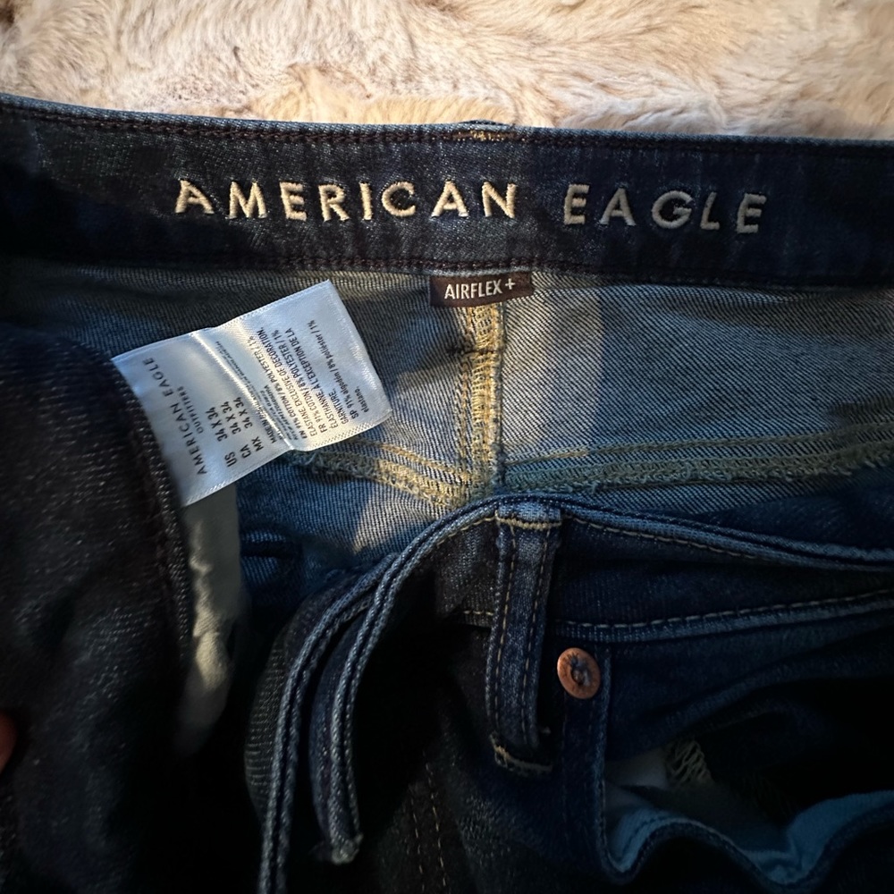 American Eagle Airflex+ jeans 34x34 (measured Inseam 31)